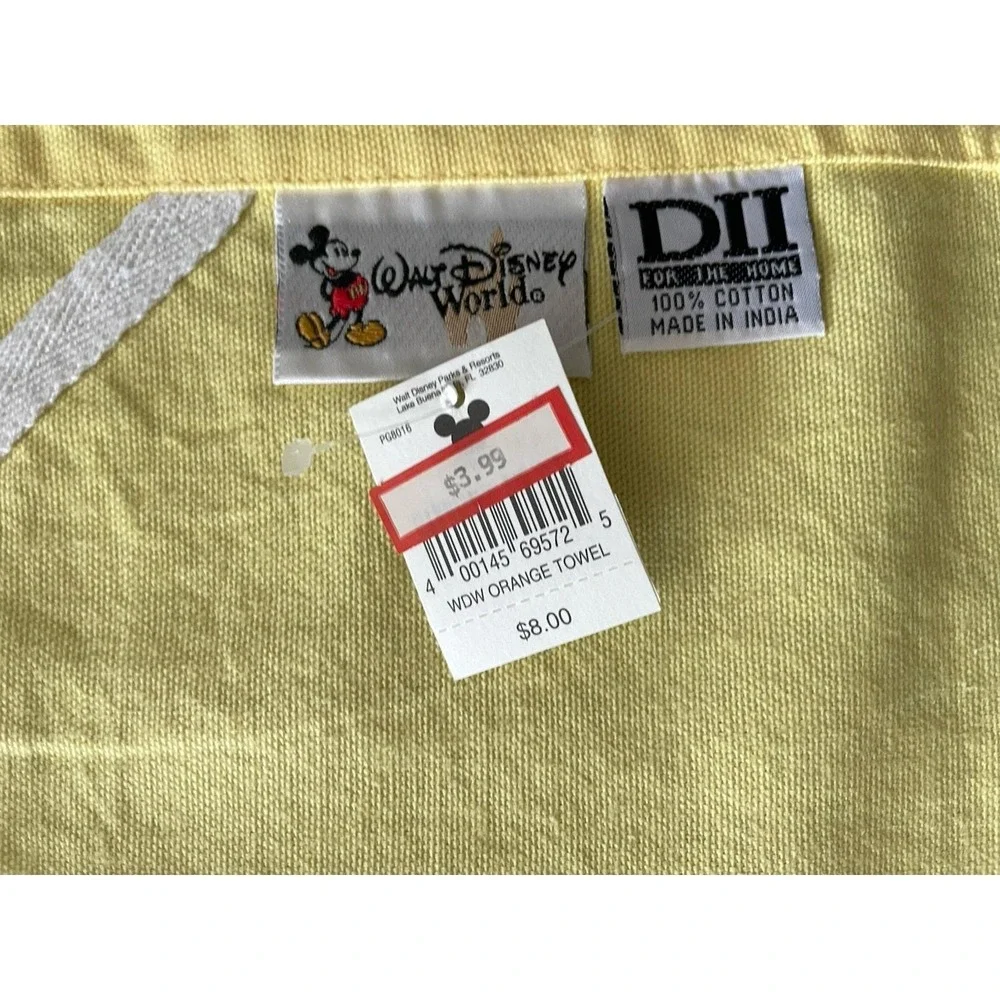 Disney World Souvenir Terry Cloth Towel Printed 1990s Yellow WDW 26.5 X 16.5